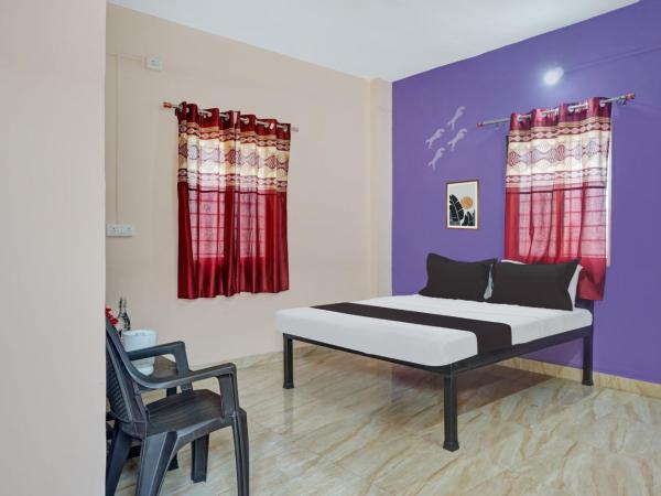 OYO Sky 7 Lodge : photo 2 de la chambre chambre triple classique