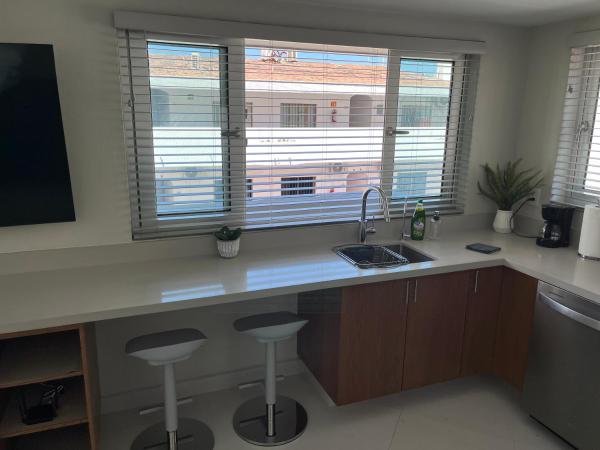 Vidalia - Modern Condos with Rooftop Terrace and Gym : photo 3 de la chambre appartement avec vue