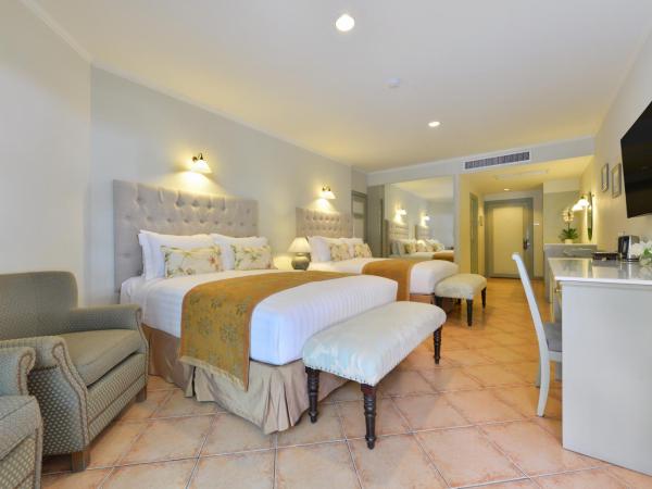 Anantasila Beach Resort Hua Hin : photo 4 de la chambre chambre lits jumeaux côté piscine