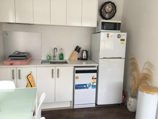 West Auckland Delight Stay : photo 10 de la chambre studio lit queen-size de luxe 
