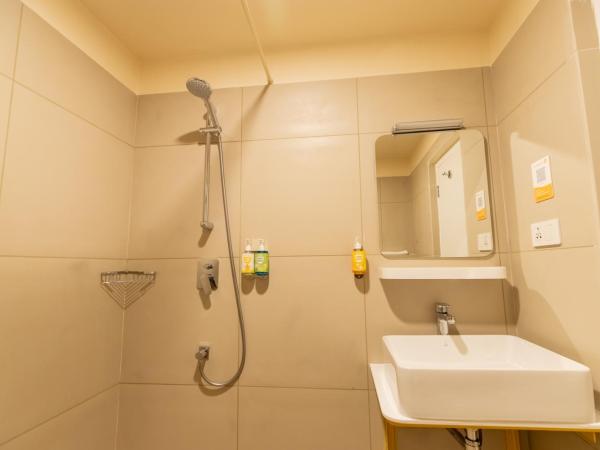 Bloom Hotel - Richmond Road : photo 7 de la chambre chambre lits jumeaux exécutive