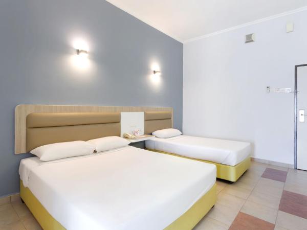 Kings Hotel Melaka : photo 5 de la chambre chambre double ou lits jumeaux standard