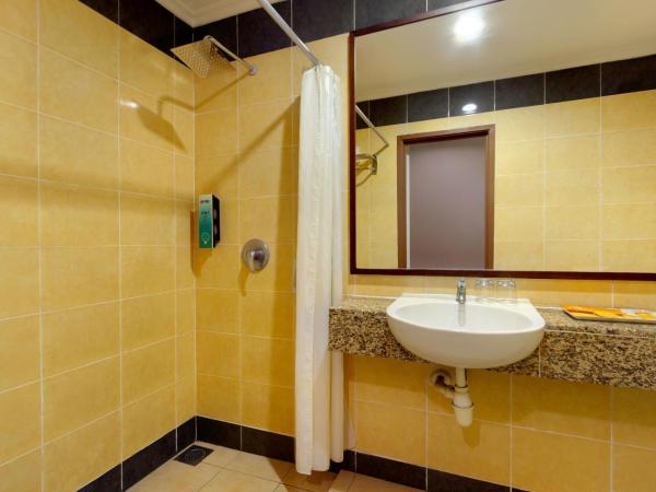 Kings Hotel Melaka : photo 6 de la chambre chambre double ou lits jumeaux standard