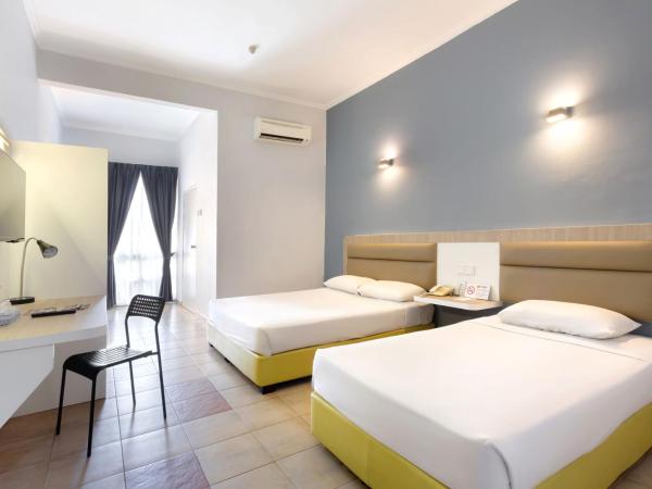 Kings Hotel Melaka : photo 1 de la chambre chambre double ou lits jumeaux standard