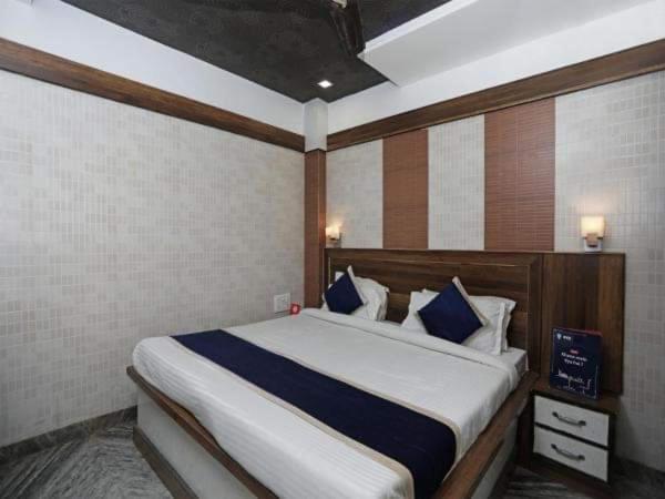 Hotel Vaibhav Palace Guest House : photo 6 de la chambre chambre deluxe