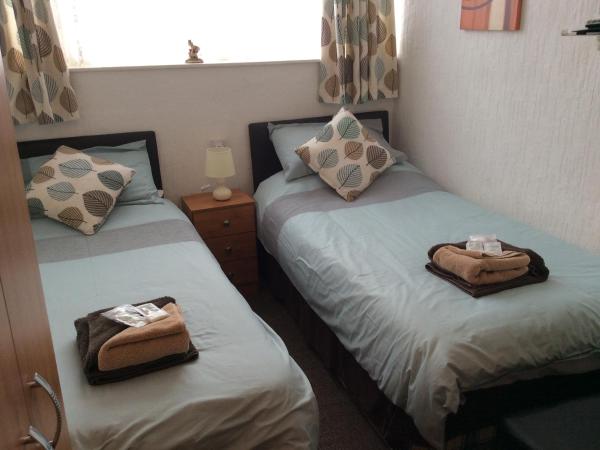 Oban House : photo 1 de la chambre chambre lits jumeaux