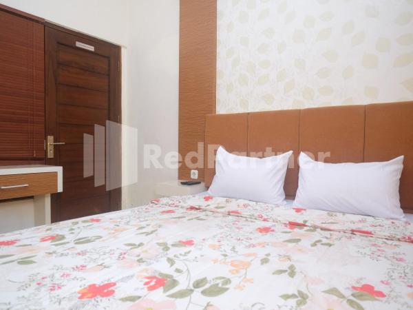 Tatti Inn Syariah Seturan RedPartner : photo 7 de la chambre chambre double standard