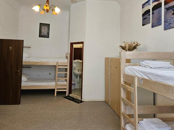 Castello Hostel : photo 3 de la chambre lit dans dortoir mixte de 6 lits