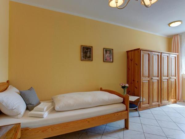 Gasthaus Hannover : photo 2 de la chambre chambre simple standard