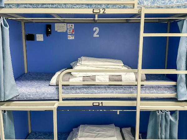 Smart Hyde Park Inn Hostel : photo 4 de la chambre lit dans dortoir mixte de 16 lits