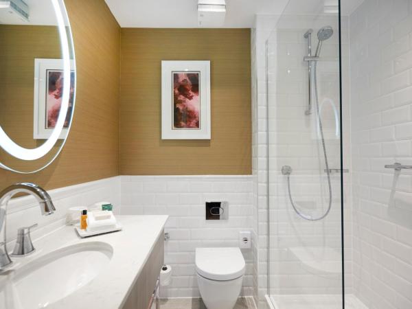 Hilton London Hyde Park : photo 6 de la chambre chambre lit queen-size 