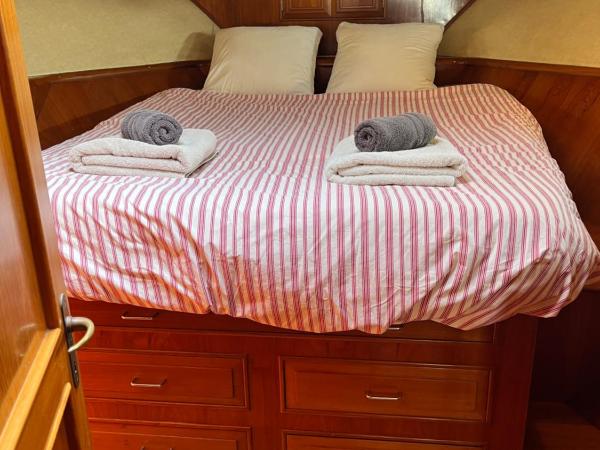 Yacht Moineau VI : photo 3 de la chambre mobile home