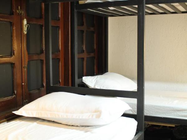 Reserva 69 Hostel : photo 1 de la chambre lit superposé dans dortoir mixte