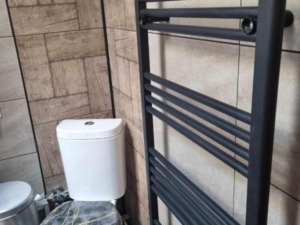 Guesthouse Djulia : photo 3 de la chambre studio triple standard