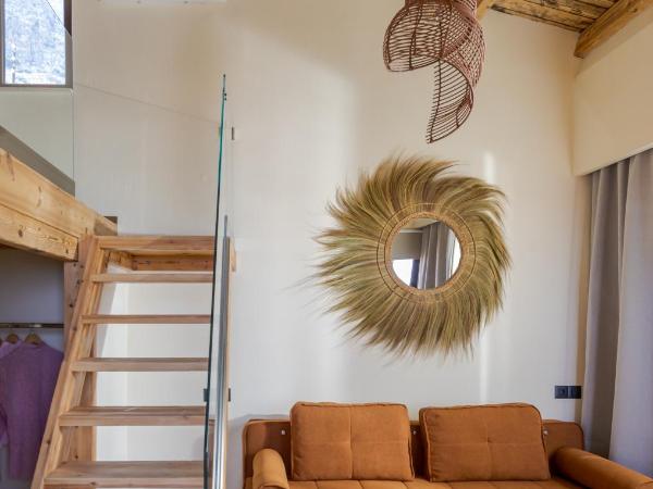 Driades Luxury Apartments : photo 4 de la chambre maisonnette