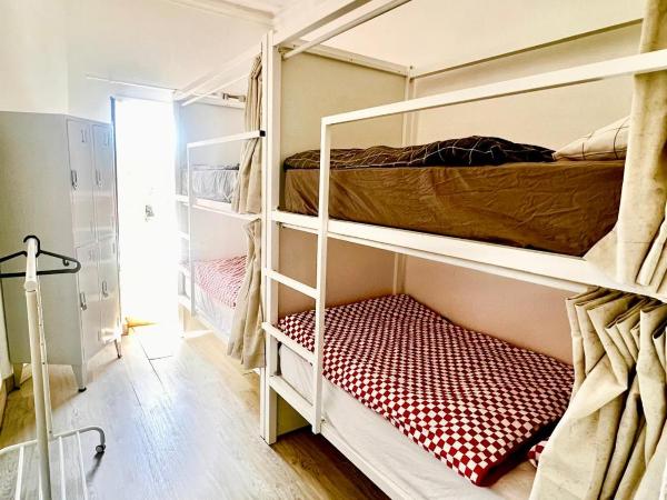 SwissPorto Guest House : photo 1 de la chambre lit dans dortoir pour femmes de 4 lits