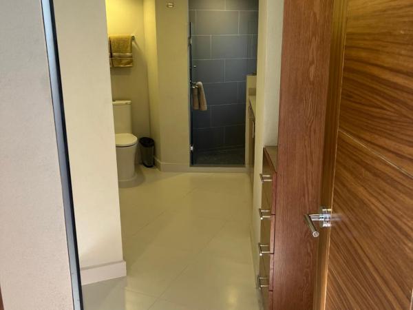 Vidalia - Modern Condos with Rooftop Terrace and Gym : photo 8 de la chambre appartement - vue sur mer