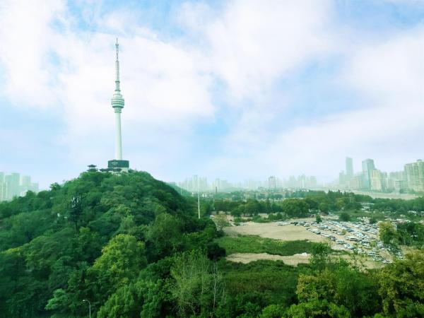 Holiday Inn Wuhan Riverside, an IHG Hotel : photo 4 de la chambre chambre standard