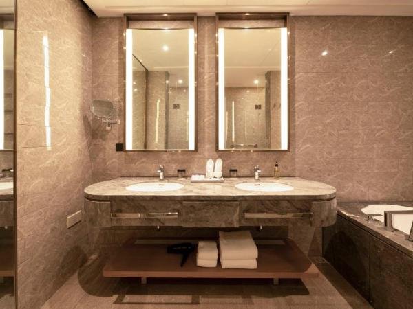 The Mulian Hotel of Guangzhou Nansha Fenghuang Lake : photo 4 de la chambre suite deluxe