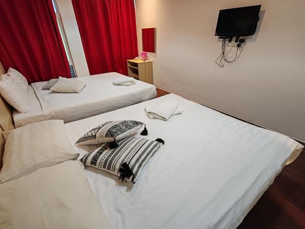 Hotel 18, Ipoh Aeon Mall : photo 2 de la chambre chambre familiale