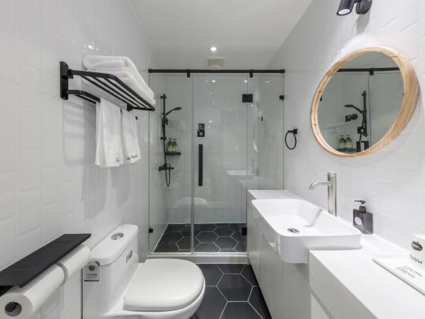 Forest Hostel Shanghai Jing'an : photo 5 de la chambre chambre lit king-size supérieure