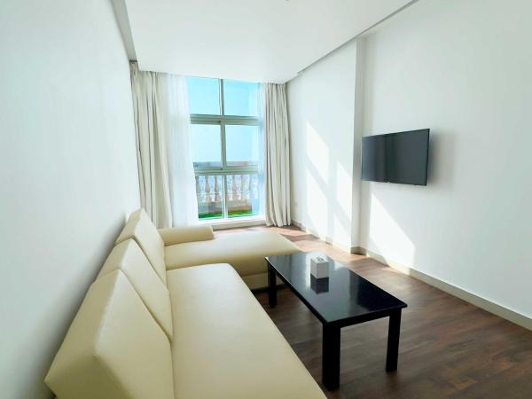 Emirates Grand Hotel : photo 3 de la chambre suite club