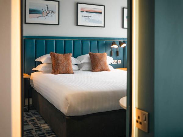 Waterford Viking Hotel : photo 2 de la chambre chambre lit king-size supérieure