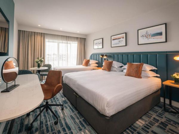 Waterford Viking Hotel : photo 4 de la chambre chambre simple supérieure lit king-size