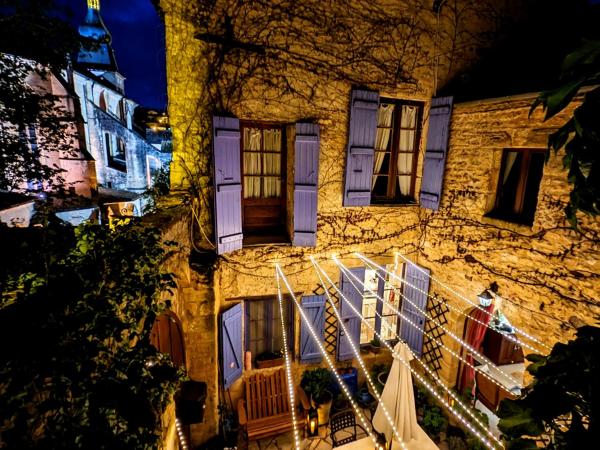 La Lanterne Chambres d'Hotes : photo 8 de la chambre chambre lit king-size - vue sur jardin