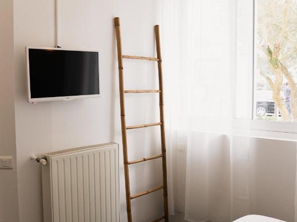 Diu Biban : photo 1 de la chambre chambre double - accessible aux personnes à mobilité réduite