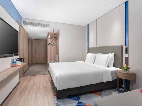 Holiday Inn Express Guangzhou Panyu Dashi, an IHG Hotel : photo 7 de la chambre chambre standard