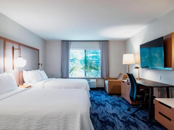 Fairfield Inn & Suites by Marriott Kelowna : photo 1 de la chambre chambre