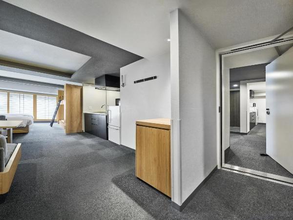 MIMARU Kyoto Station : photo 2 de la chambre connecting family apartment (sofa-bed) for 10