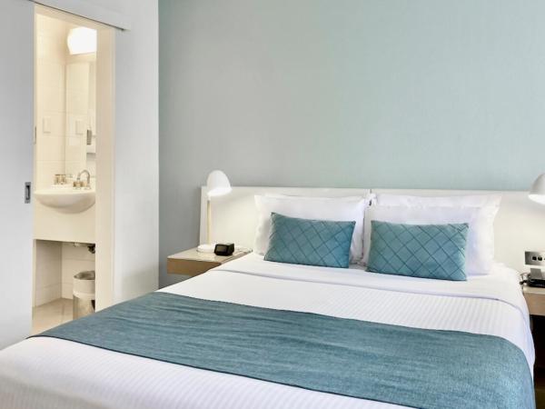 Coogee Sands Hotel & Apartments : photo 7 de la chambre studio lit queen-size de luxe 