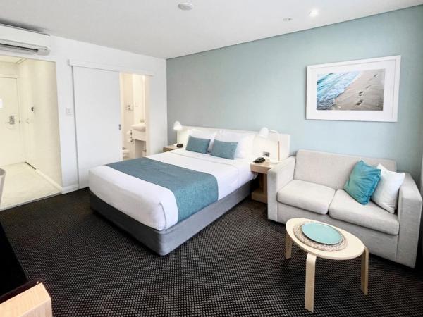 Coogee Sands Hotel & Apartments : photo 1 de la chambre studio lit queen-size de luxe 