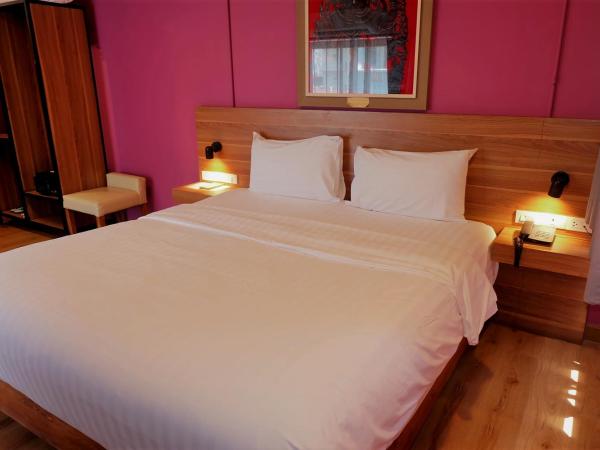 Siri Oriental Bangkok Hotel : photo 10 de la chambre chambre double deluxe