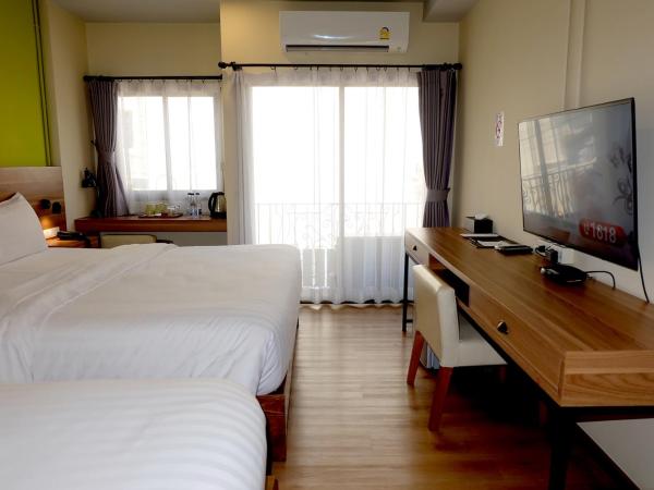 Siri Oriental Bangkok Hotel : photo 6 de la chambre chambre triple deluxe
