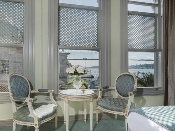 Bosphorus Palace Hotel : photo 3 de la chambre chambre double deluxe - vue latérale sur mer
