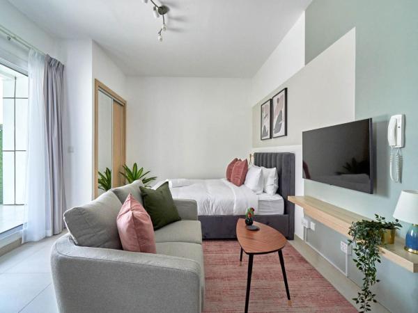 Stella Stays Lana Tower : photo 4 de la chambre studio avec terrasse