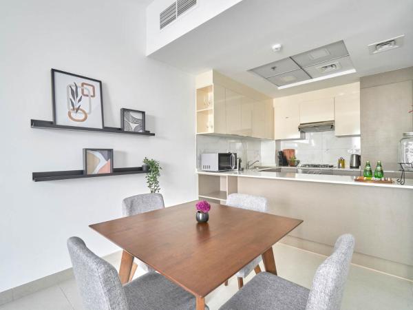 Stella Stays Lana Tower : photo 9 de la chambre appartement 1 chambre avec terrasse