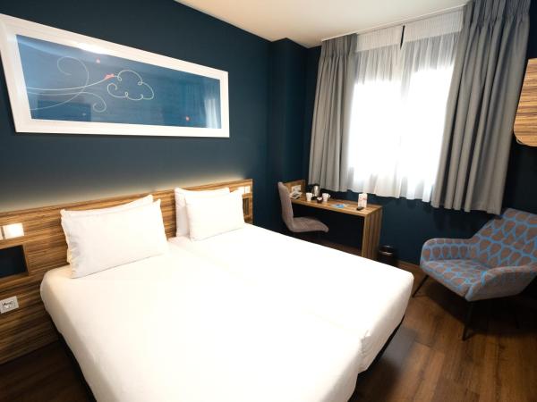 Travelodge Madrid Metropolitano : photo 1 de la chambre chambre lits jumeaux