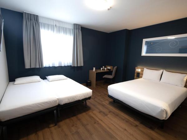 Travelodge Madrid Metropolitano : photo 5 de la chambre chambre familiale - 3 adultes maximum