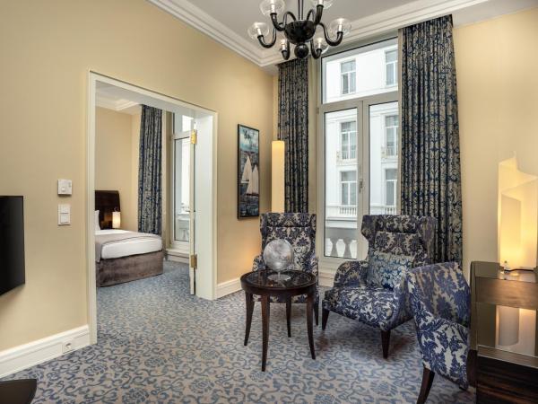 Hotel Atlantic Hamburg, Autograph Collection : photo 1 de la chambre suite junior avec 2 lits jumeaux/simples