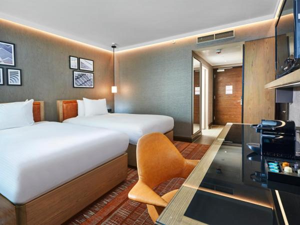 Hilton London Tower Bridge : photo 1 de la chambre chambre lits jumeaux exécutive