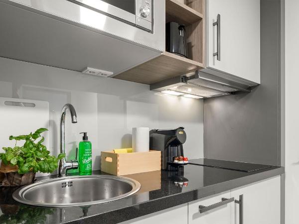 SMARTments business Frankfurt Airport : photo 2 de la chambre studio