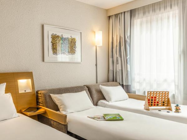 Novotel Lille Centre Gares : photo 8 de la chambre chambre double exécutive avec canapé-lit double