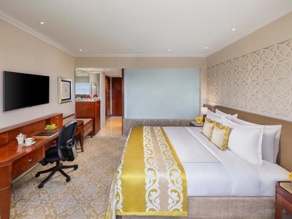 Taj Palace, New Delhi : photo 2 de la chambre deluxe room king bed diplomatic enclave view