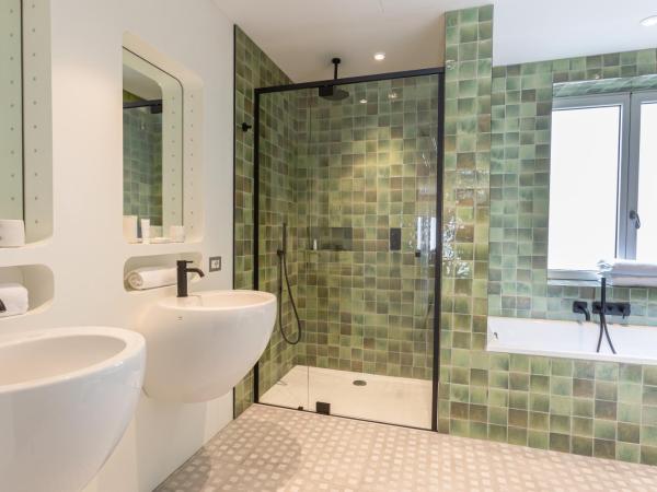 DuoMo Hotel : photo 10 de la chambre suite