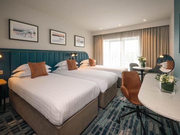 Waterford Viking Hotel : photo 1 de la chambre chambre triple supérieure