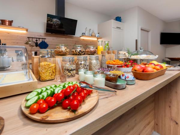 Villa NiNa B&B Rovinj : photo 8 de la chambre appartement 2 chambres confort avec balcon